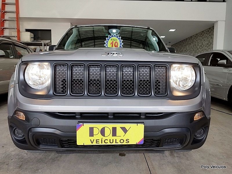 POLY VEÍCULOS