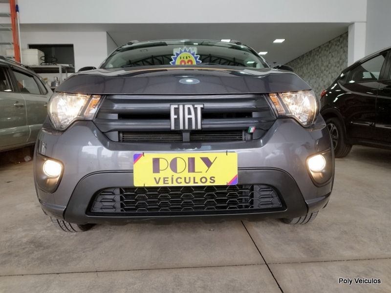 POLY VEÍCULOS