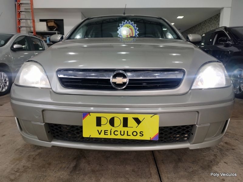 POLY VEÍCULOS