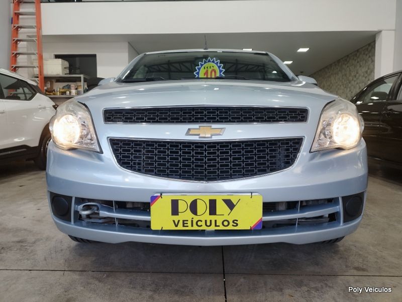 POLY VEÍCULOS